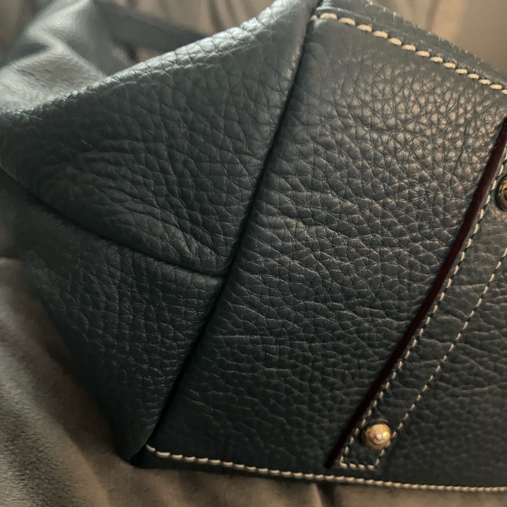 Dooney Bourke bag - Picture 8 of 12